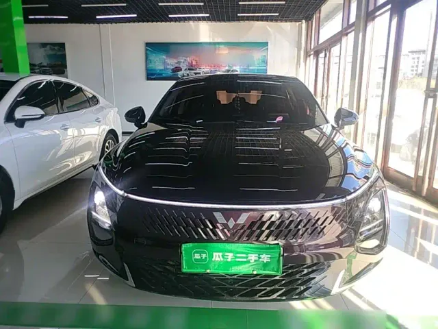 Wuling Starlight — Фото автомобиля 2