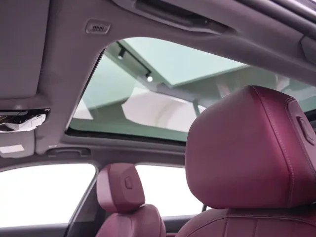 BMW 5 Series — Фото автомобиля 12