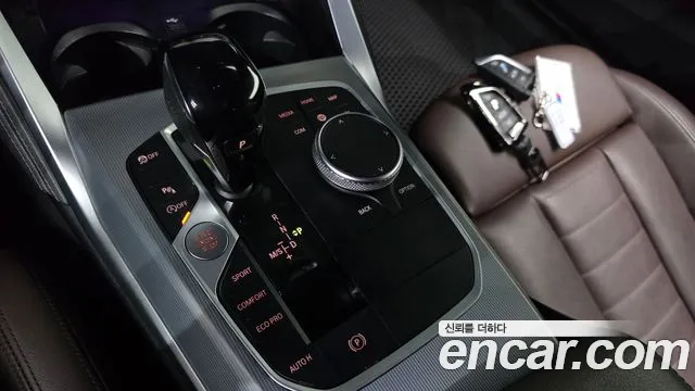 BMW 4 Series G22 — Фото автомобиля 12