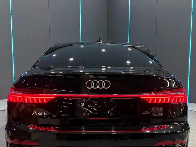 Audi A6L — Фото автомобиля 7