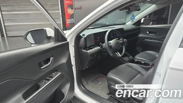 Hyundai Kona Kona (SX2) Бензин 2.0 2WD — Фото автомобиля 11