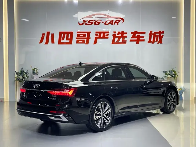 Audi A6L — Фото автомобиля 4