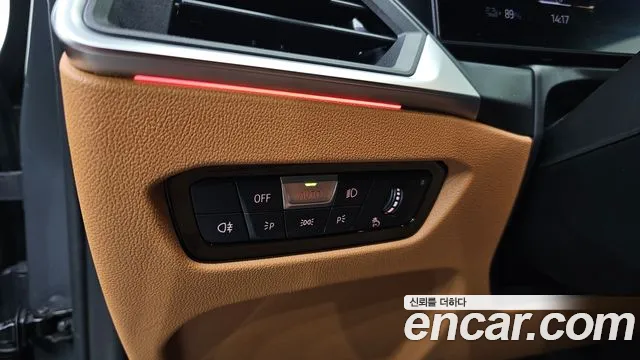 BMW i4 — Фото автомобиля 14