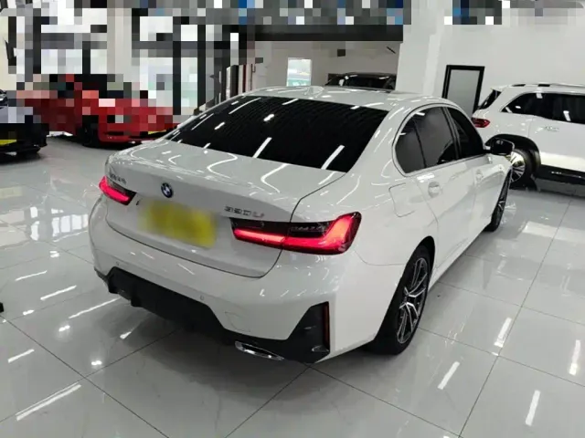 BMW 3 Series — Фото автомобиля 6