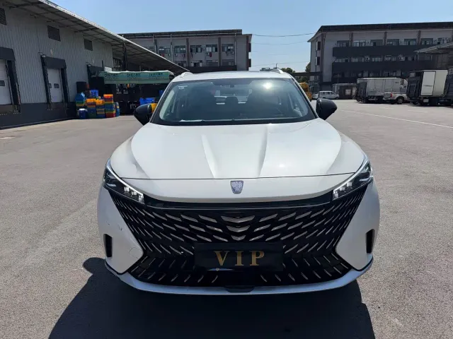 Roewe RX5 — Фото автомобиля 2