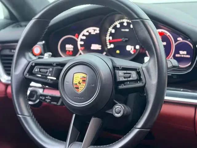 Porsche Panamera — Фото автомобиля 6
