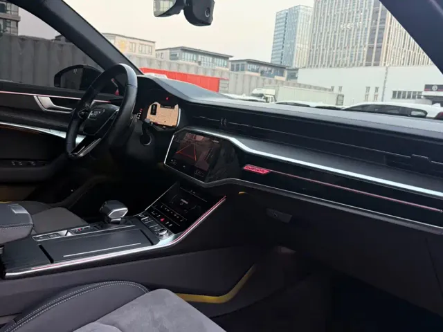 Audi A6L — Фото автомобиля 4