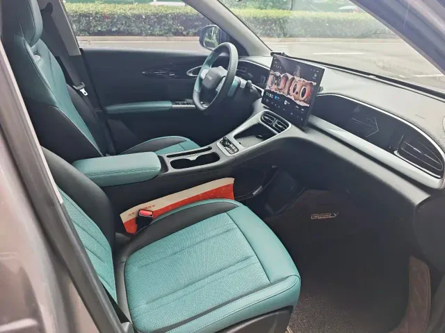 Geely Starry Wish — Фото автомобиля 12