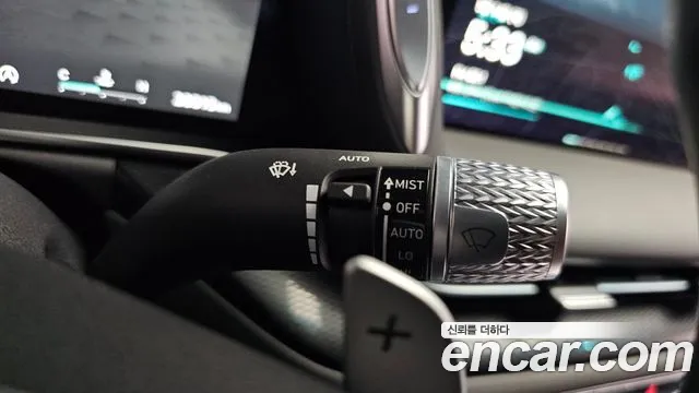 Genesis G90 — Фото автомобиля 28