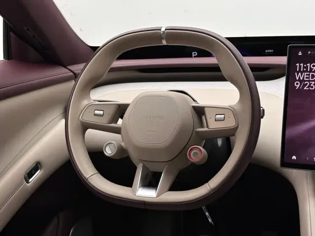 Xiaomi YU7 — Фото автомобиля 12