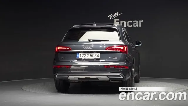 Audi Q5 FY — Фото автомобиля 4