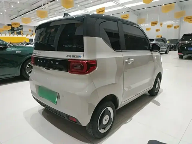 Wuling Hongguang Mini EV — Фото автомобиля 6
