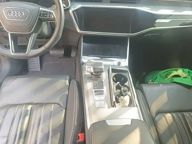 Audi A6L — Фото автомобиля 13