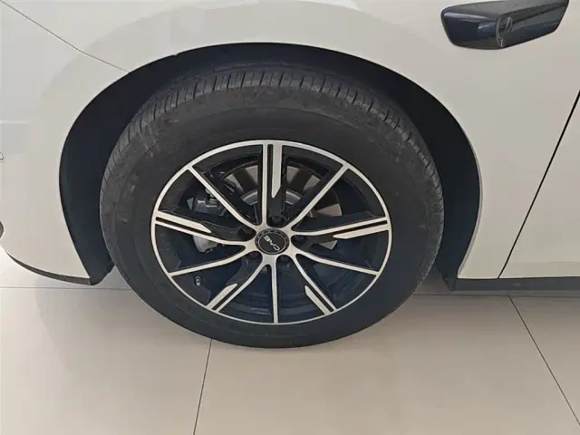 BYD Seal 06 — Фото автомобиля 22