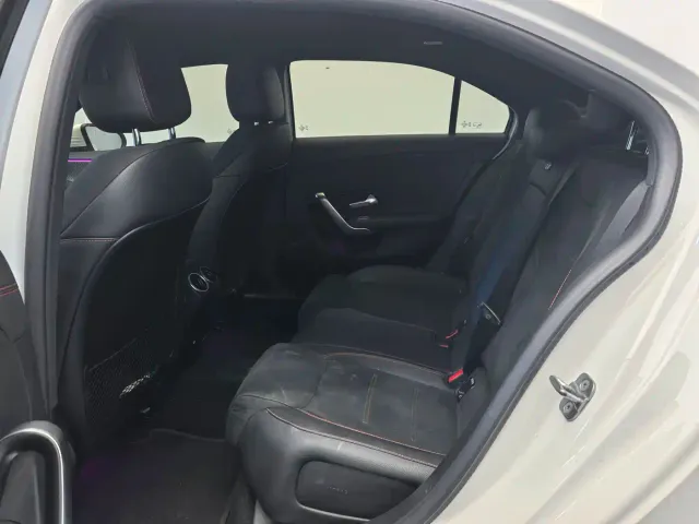 Mercedes-Benz A-Class — Фото автомобиля 15