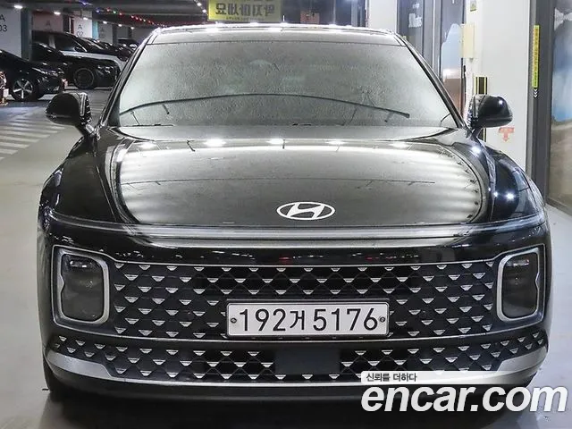 Hyundai Grandeur GN7 — Фото автомобиля 2