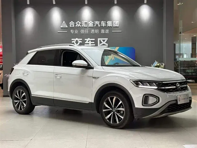 Volkswagen T-Roc — Фото автомобиля 5