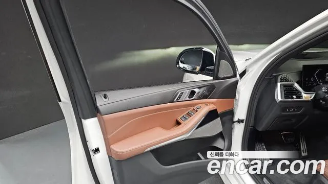 BMW X5 xDrive 40i M Sport — Фото автомобиля 22