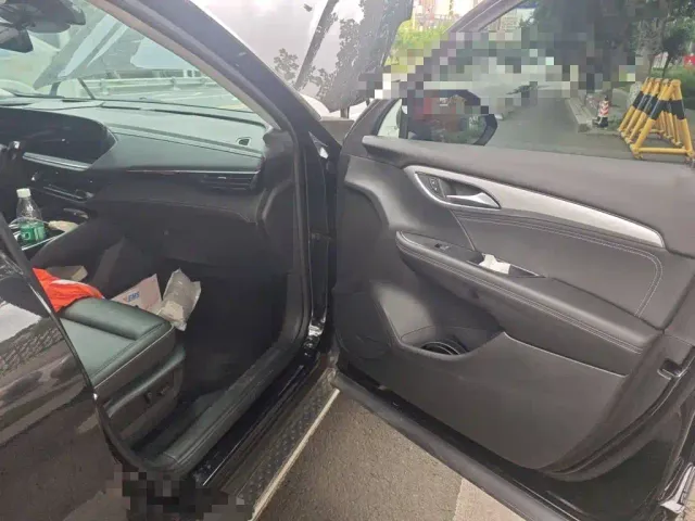 Buick Envision Plus — Фото автомобиля 17