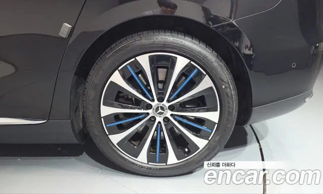 Mercedes-Benz EQE V295 — Фото автомобиля 6