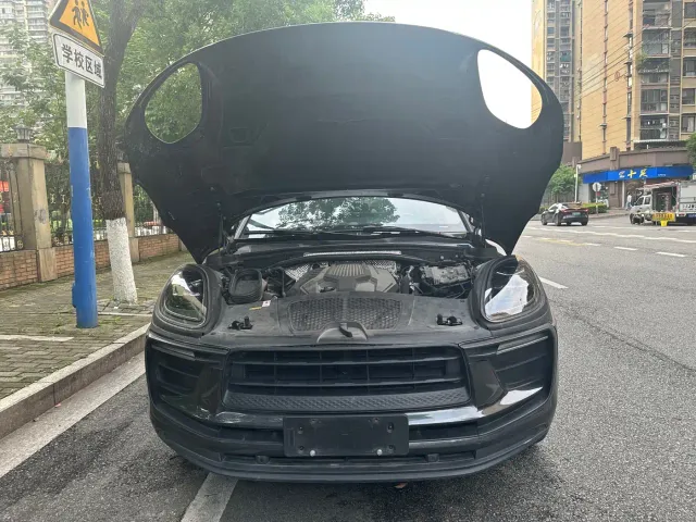 Porsche Macan — Фото автомобиля 11