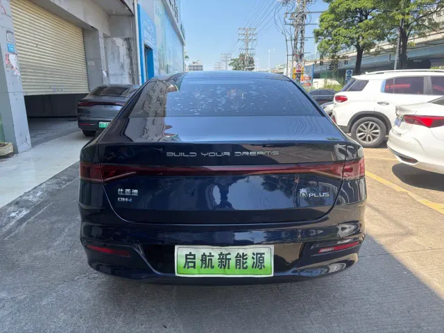 BYD Qin PLUS — Фото автомобиля 10