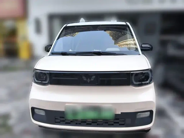 Wuling Hongguang Mini EV — Фото автомобиля 2
