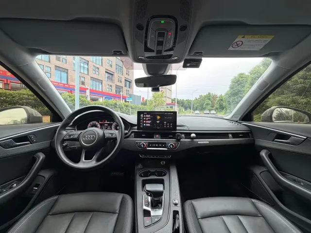 Audi A4 — Фото автомобиля 14