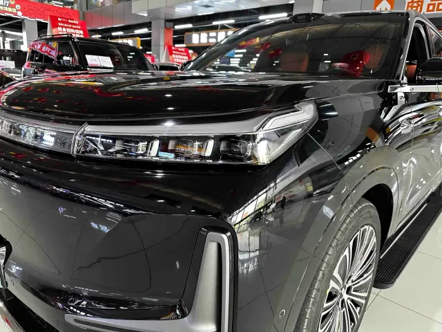Geely Galaxy Galaxy M9 2025 Base Model — Фото автомобиля 23