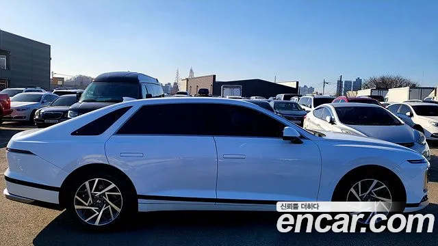 Hyundai Grandeur Grandeur (GN7) 3.5 LPG 2WD (Такси) — Фото автомобиля 18