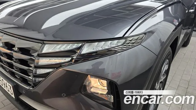 Hyundai Tucson Tucson (NX4) Дизель 2.0 2WD — Фото автомобиля 20