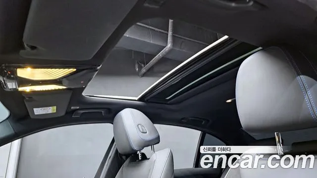 BMW 3-Series 3 серия (G20) 320i M Sport — Фото автомобиля 17