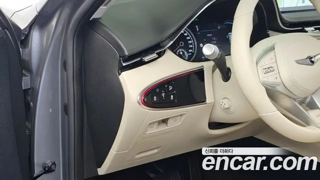 Genesis GV70 — Фото автомобиля 27