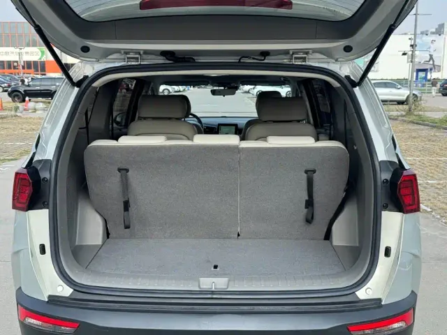 Hyundai Custo — Фото автомобиля 8