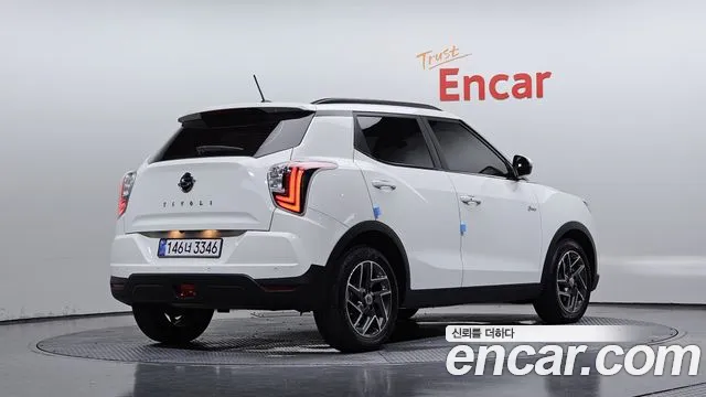KG_Mobility_Ssangyong TIBOLI Very New Tivoli Бензин 1.5 2WD — Фото автомобиля 2
