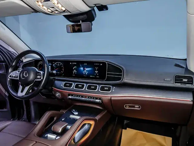 Mercedes-Benz GLE-Class — Фото автомобиля 27