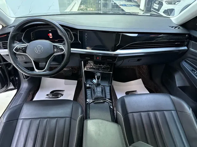 Volkswagen Passat — Фото автомобиля 6