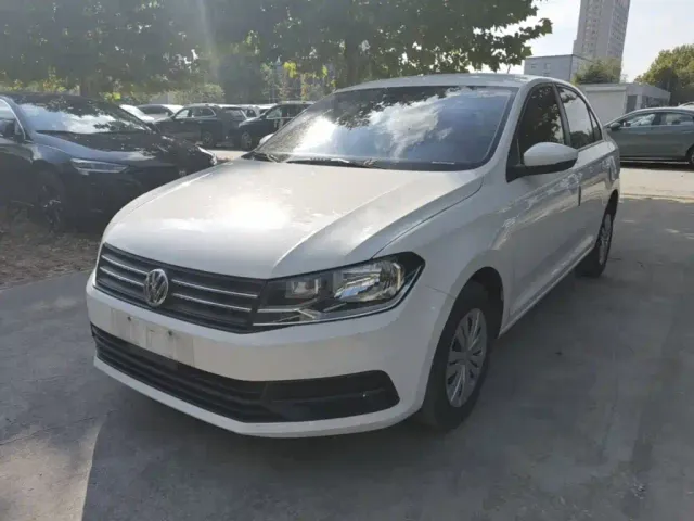 Фотография автомобиля — Volkswagen Santana