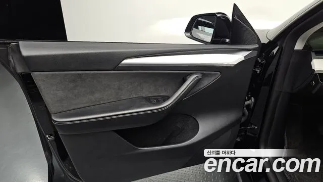 Tesla Model Y Модель Y — Фото автомобиля 5