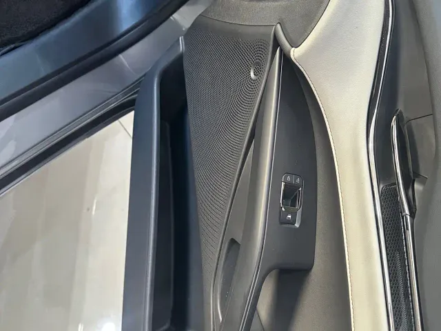 Ford Mondeo — Фото автомобиля 6