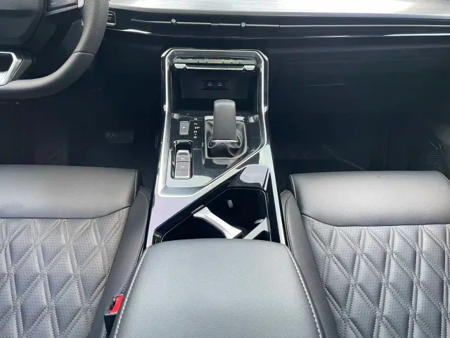 Wuling Asta — Фото автомобиля 10