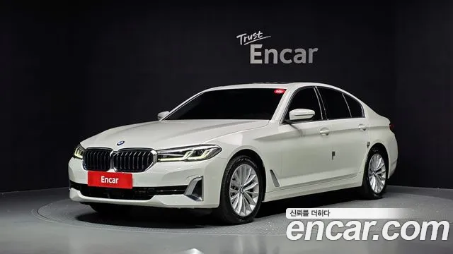 Фотография автомобиля — BMW 5 Series G30