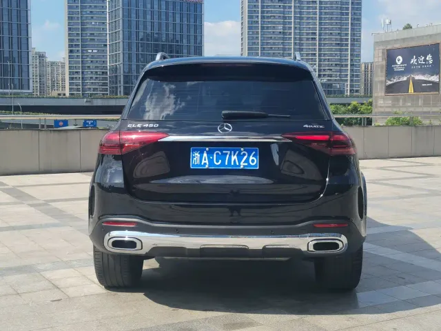 Mercedes-Benz GLE-Class — Фото автомобиля 4