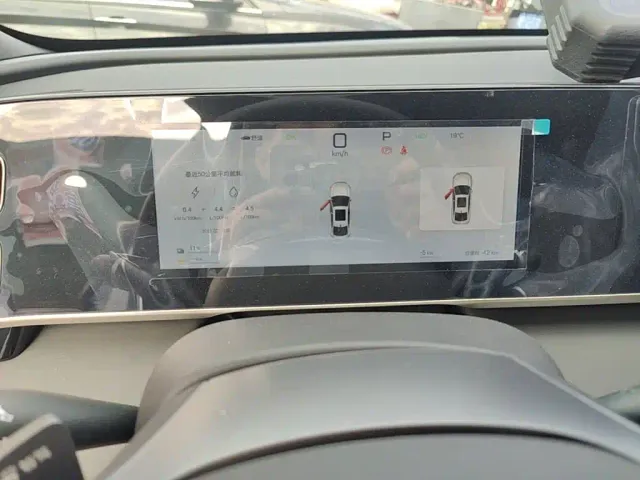 BYD Qin L — Фото автомобиля 11