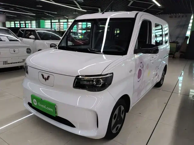 Фотография автомобиля — Wuling Zhiguang NEV