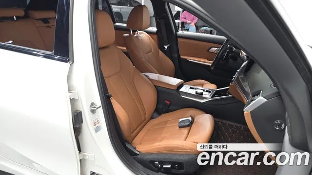 BMW 3 Series G20 — Фото автомобиля 16