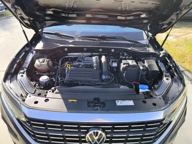 Volkswagen Passat — Фото автомобиля 19