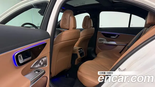 Mercedes-Benz E-Class E-класс W214 E300 4MATIC Exclusive — Фото автомобиля 12