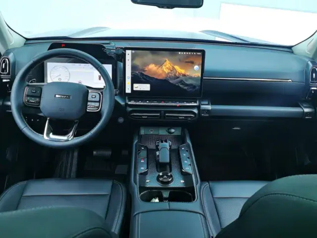 Haval Big Dog — Фото автомобиля 12