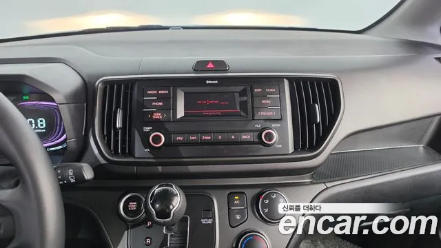 Kia RAY Новый Kia Ray Фургон — Фото автомобиля 13